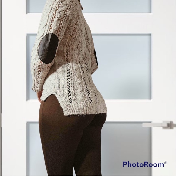 Pink Rose Loose Knit Sweater Small - Picture 5 of 14